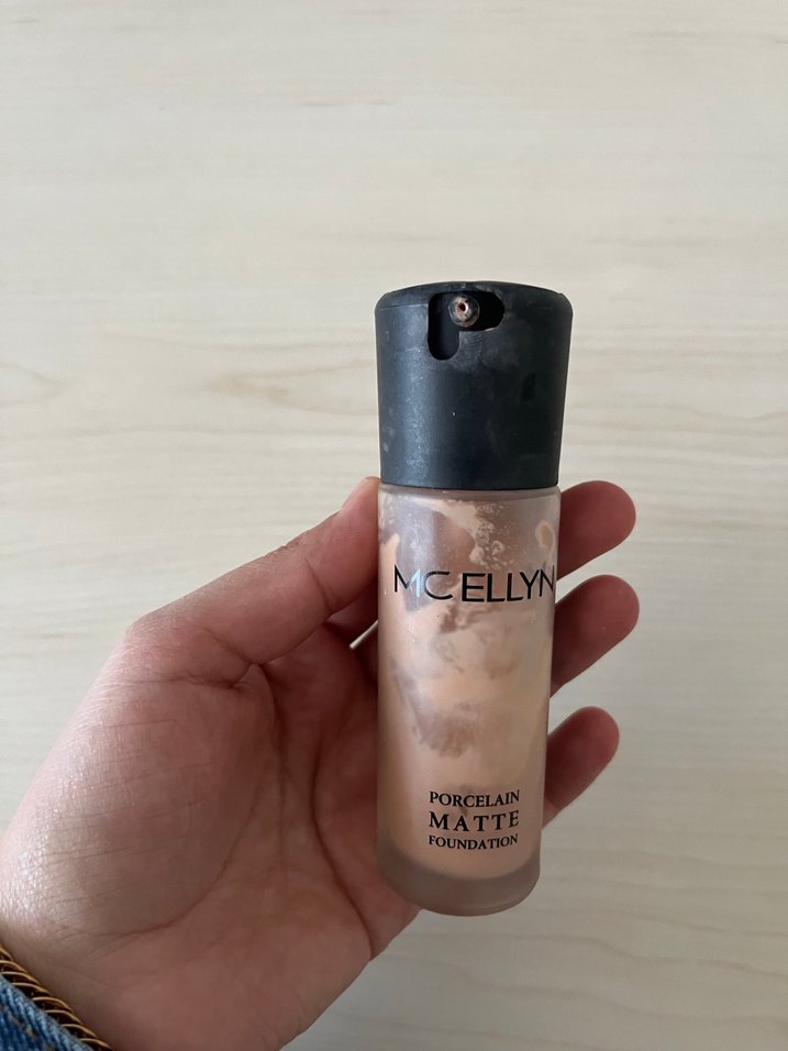 MCELLYN Bej Mat Fondöten - Görsel 2