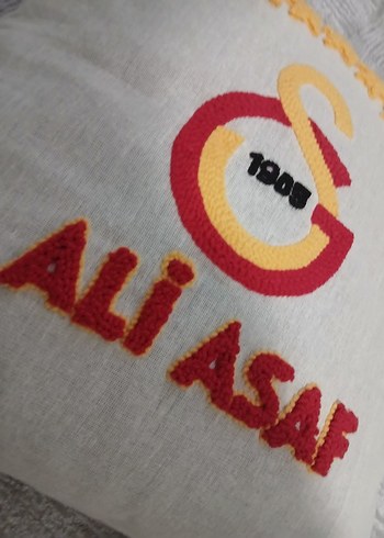 Nakışlı isimli Galatasaray Yastık Kılıfı - Görsel 3