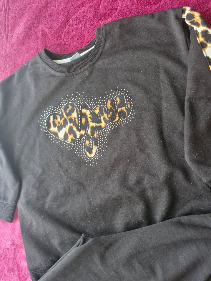 Leopar Desenli Pul İşlemeli Kadın Siyah Eşofman Takımı - Görsel 2