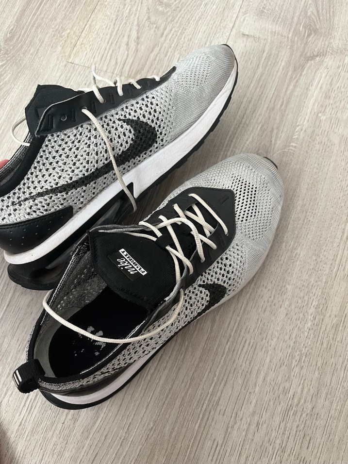 Nike bez spor ayakkabı - Görsel 3