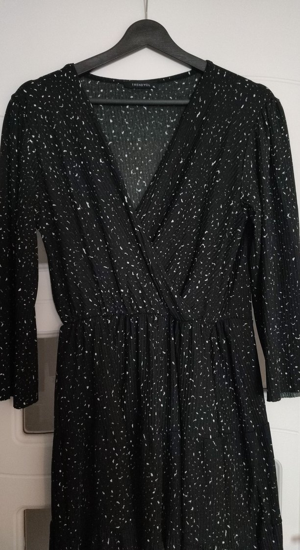 Siyah V Yaka Uzun Kollu Midi Elbise - Görsel 3