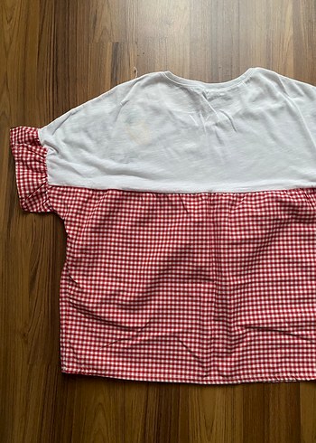 Ekose Desenli Nakışlı Tişört - Görsel 4