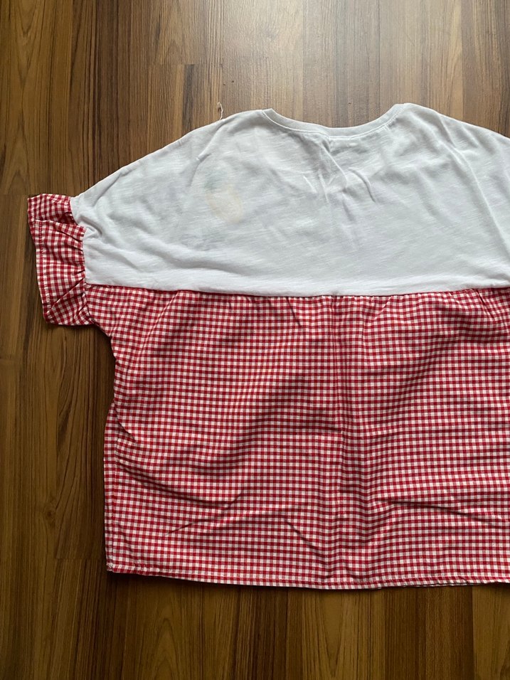 Ekose Desenli Nakışlı Tişört - Görsel 4