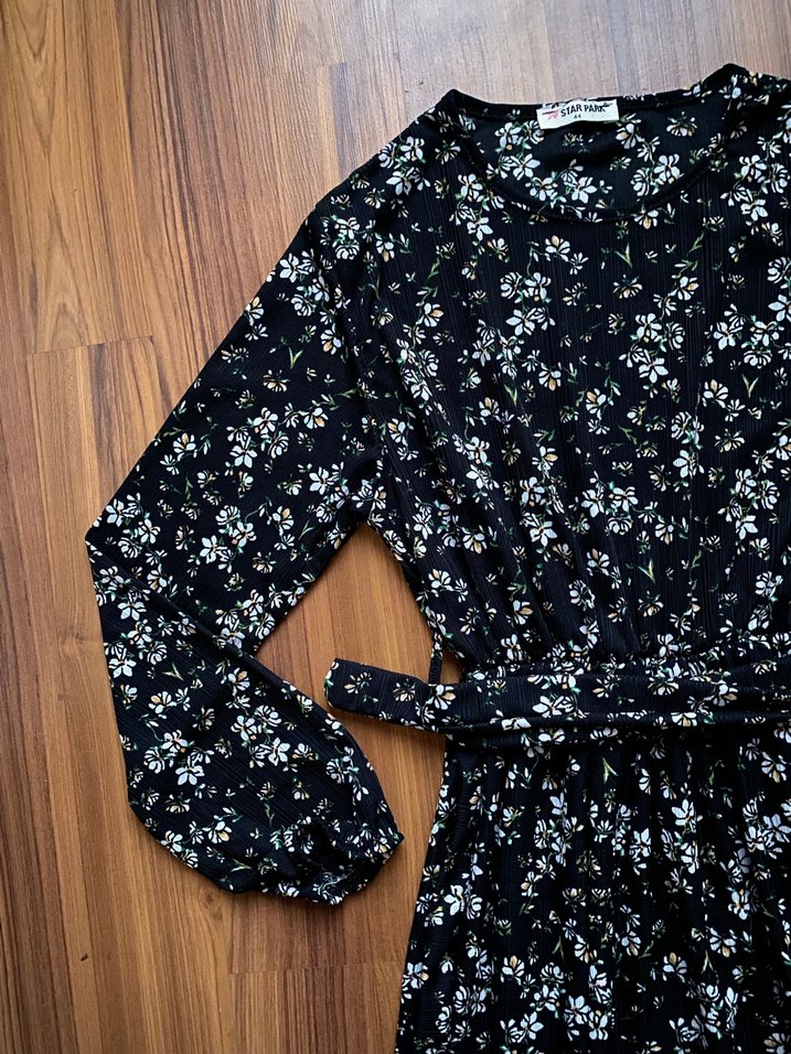 Çiçek Desenli Uzun Elbise - Görsel 2