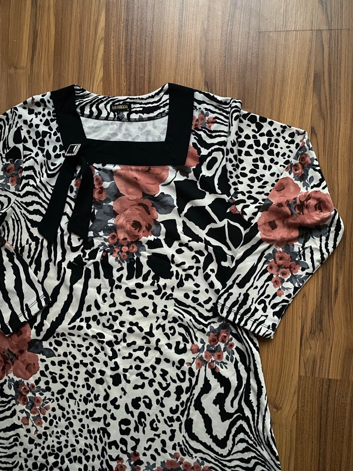 Desenli Midi Elbise - Görsel 3