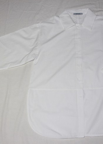 Beyaz Düğmeli Uzun Kollu Kadın Gömlek - Görsel 2