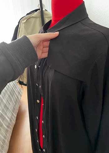 Siyah çıtçıtlı Uzun Ferace - Görsel 6