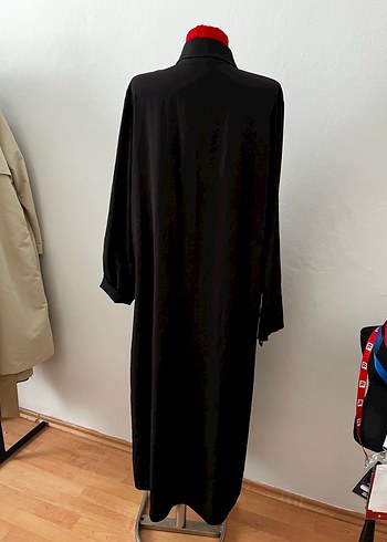Siyah çıtçıtlı Uzun Ferace - Görsel 4