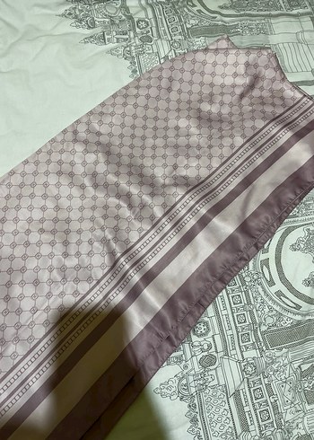 Vakko pembe Dökümlü Kadın Şal - Görsel 3