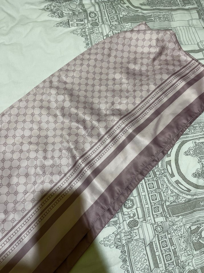 Vakko pembe Dökümlü Kadın Şal - Görsel 3