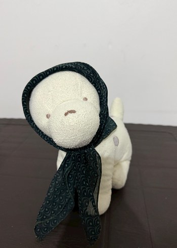 Yeşil Fularlı Beyaz Peluş Oyuncak - Görsel 2