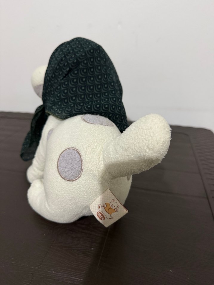 Yeşil Fularlı Beyaz Peluş Oyuncak - Görsel 4