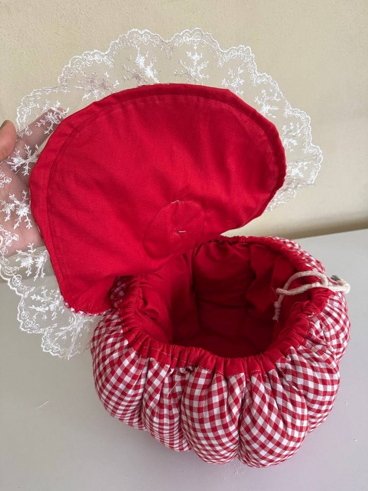 Kırmızı Ekose Desenli Yoğurt Mayalama Minderi (SATILDI ) - Görsel 3