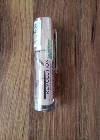 Revolution Conceal & Define Kapatıcı - Bej - Görsel 2