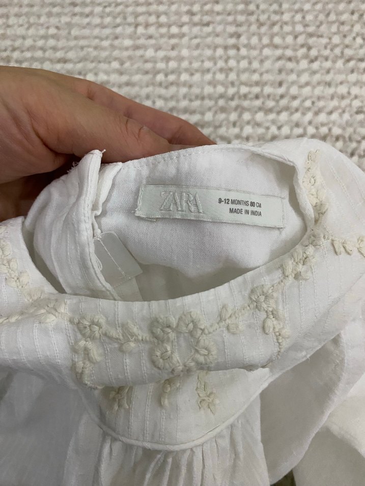 Nakışlı Beyaz Kız Çocuk Gömlek - Görsel 3