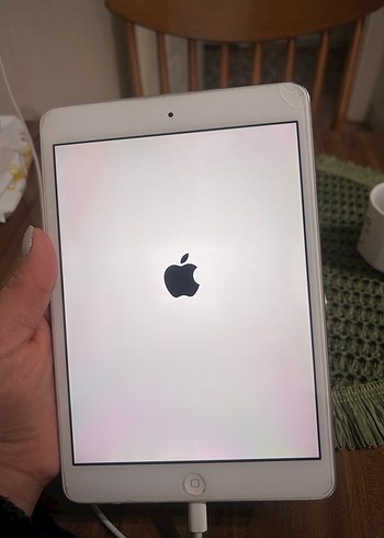 Silver iPad Tablet mini 2 32 GB sorunsuz - Görsel 2