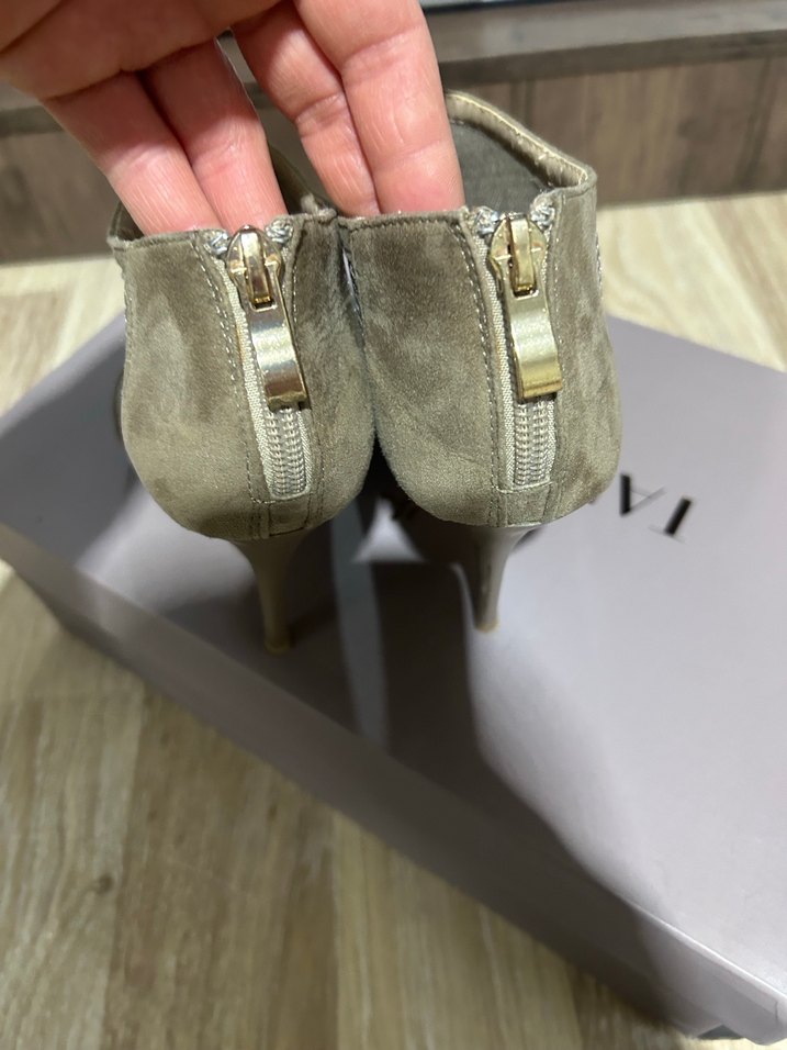 Bej Süet Yüksek Topuklu Kadın Ayakkabı - Görsel 2