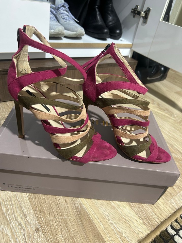 ZARA Pembe Süet Stiletto Topuklu Kadın Ayakkabı - Görsel 2