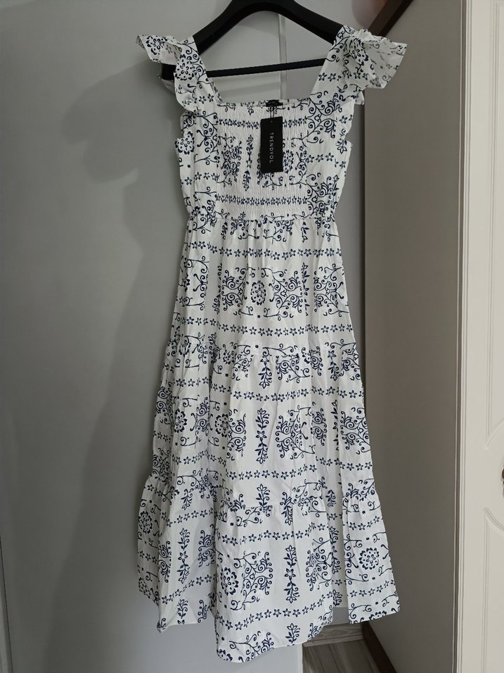 Beli Gipeli Kolu Fırfır Detaylı Midi Elbise - Görsel 2