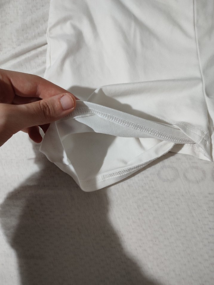 Beyaz Mini Şort içi - Görsel 3