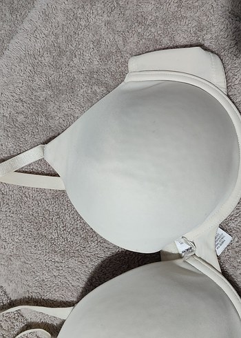 Beyaz Minimalist Sütyen - Görsel 2