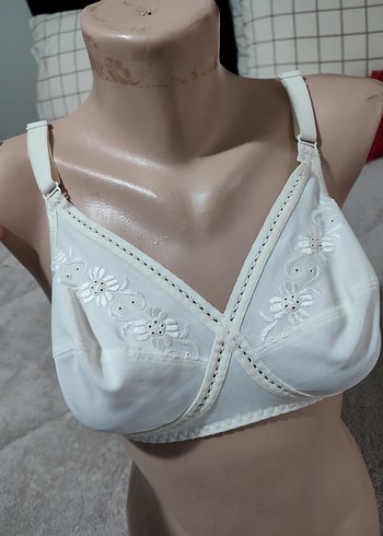 Nakışlı Beyaz Minimalist Sütyen - Görsel 2