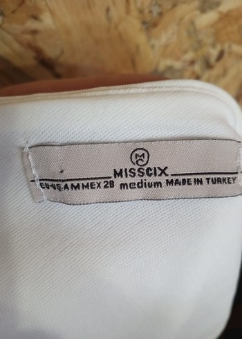 Beyaz Deri V Yaka Mini Bustiyer - Görsel 3