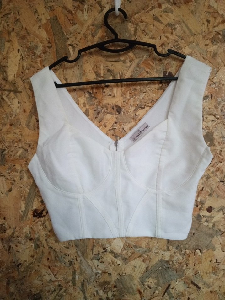 Beyaz Deri V Yaka Mini Bustiyer - Görsel 2