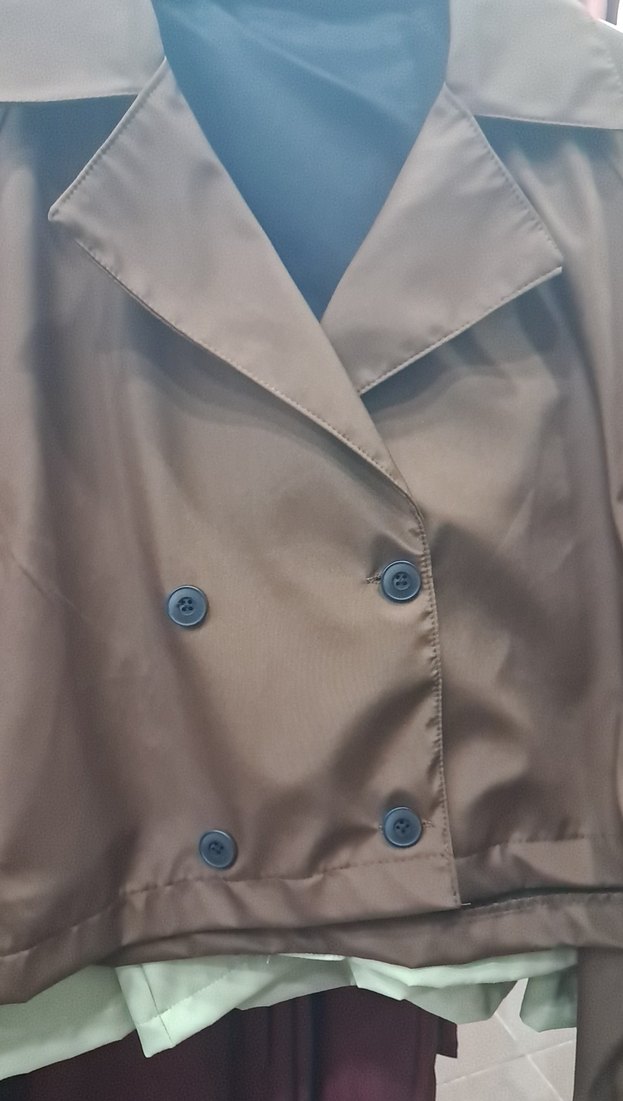 Düğmeli Kısa Kahverengi Kadın Blazer - Görsel 2