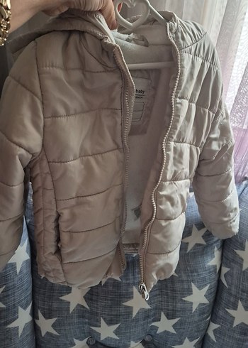 Erkek Çocuk Bej Kürklü Kapitone Mont - Görsel 2