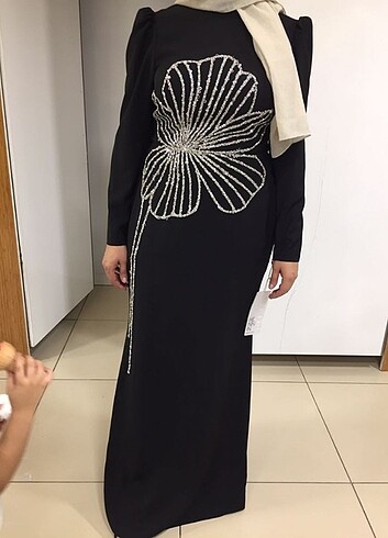 Diğer Siyah taşlı tesettür abiye