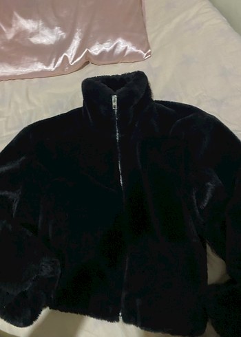 Kadın Siyah Kürklü Yüksek Yakalı Mont - Görsel 3