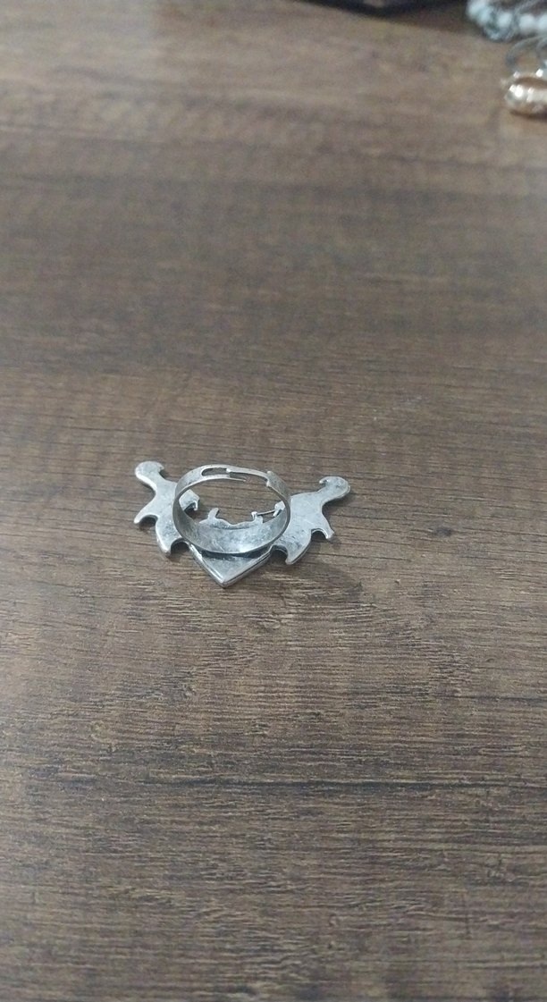 Kara Kalpli Kanatlı yüzük - Görsel 2