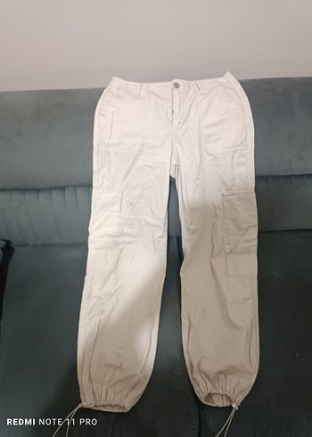 Bej Düğmeli Mini Pamuklu Kadın Pantolon - Görsel 3