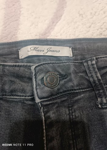 Gri Kadın Normal Kesim Esnek Denim Pantolon - Görsel 4