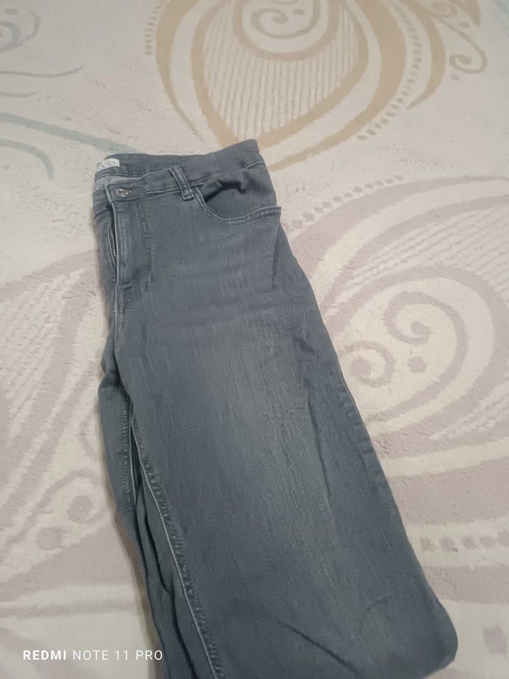 Gri Kadın Kot Pantolon - Görsel 5