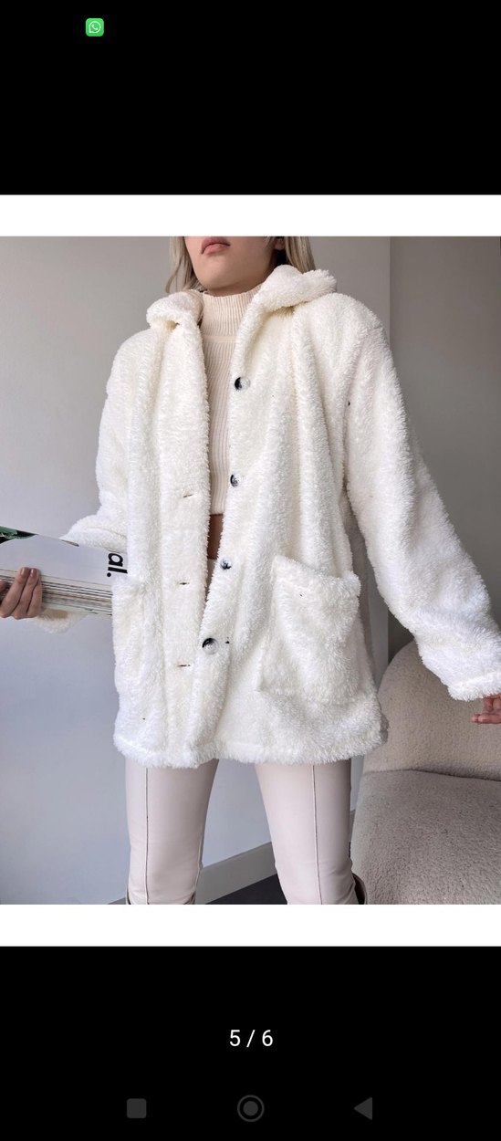 Kadın Beyaz Midi Boy Kürk Detaylı Ceket - Görsel 4