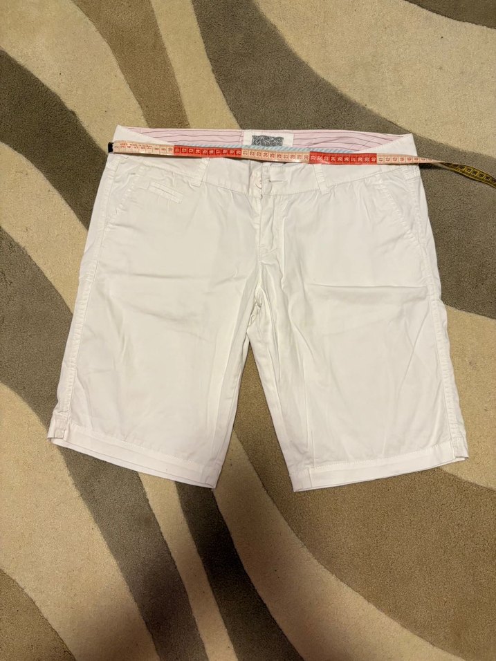 Kadın Beyaz Bermuda Şort - Görsel 4