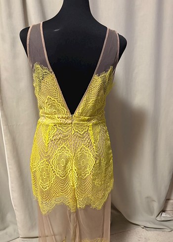 Sarı Nakışlı Uzun Dantelli Kadın Elbise - Görsel 4