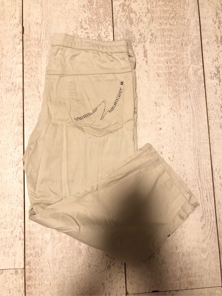 Arkası Taşlı Kapri - Görsel 3