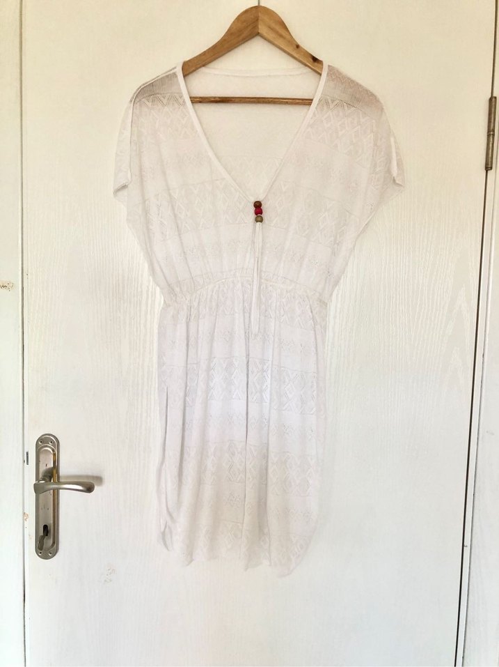 Yırtmaçlı Plaj Kıyafeti - Görsel 2