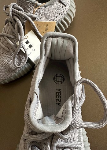 Adidas Yeezy Spor Ayakkabı - Görsel 3
