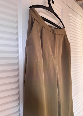 Haki Kadın Keten Bol Kesim Pantolon - Görsel 2