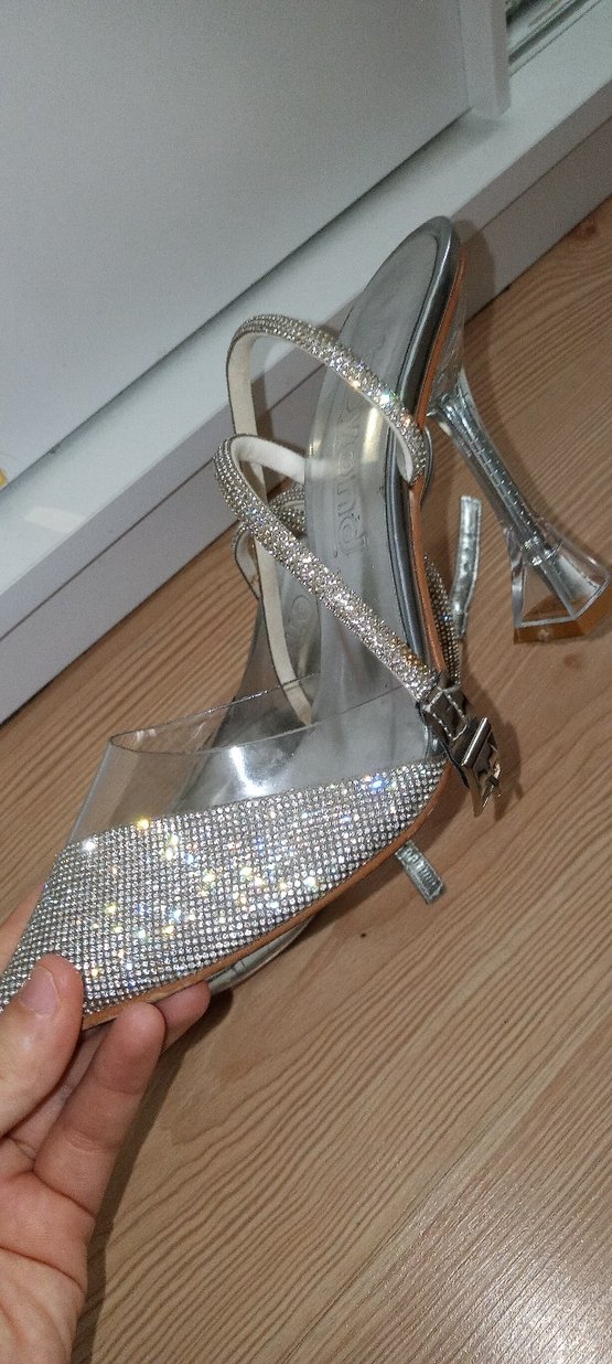 Gri Parlak Taşlı Stiletto Abiye Ayakkabı - Görsel 3