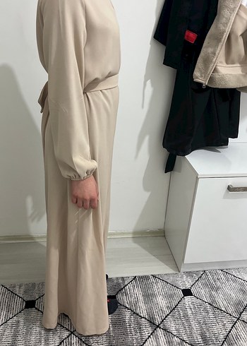 Bej Yüksek Yakalı Salaş Kumaş Tulum - Görsel 5