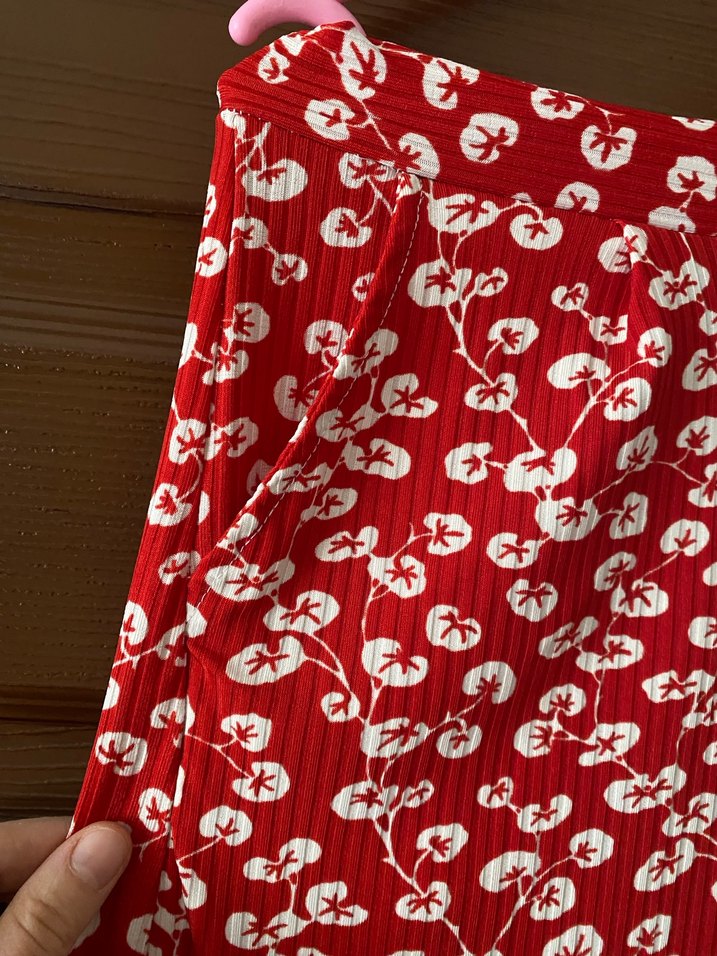 Kırmızı Pilili Midi Hamile Etek - Görsel 2