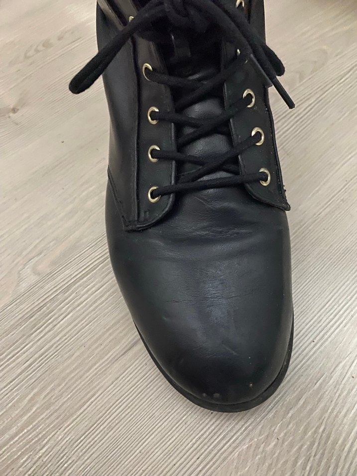 Siyah Kadın Lastik Topuklu Bot - Görsel 2