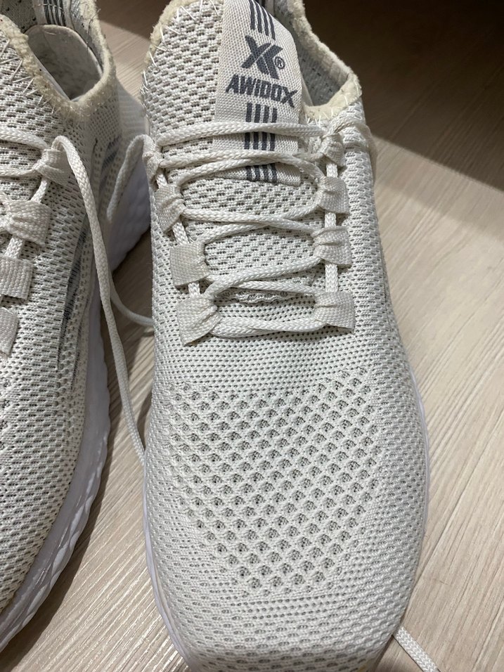 Beyaz Bağcıklı Kadın Spor Ayakkabı - Görsel 4