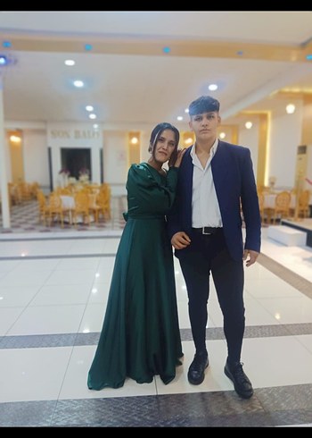 Kemer Detaylı Straplez Uzun Yeşil Abiye - Görsel 2