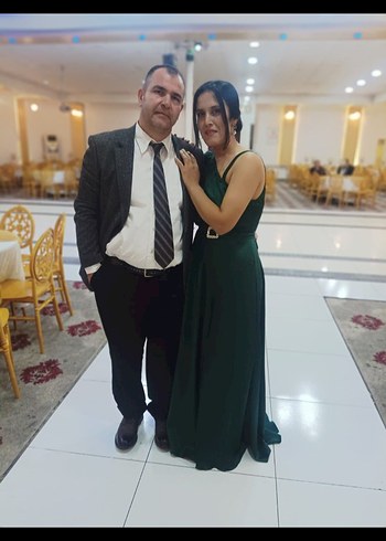 Kemer Detaylı Straplez Uzun Yeşil Abiye - Görsel 3